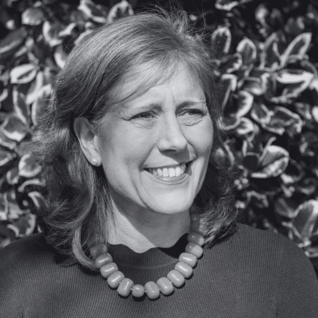 Dr Julia Carden, Coach-Facilitator-Coaching at Mission Performance